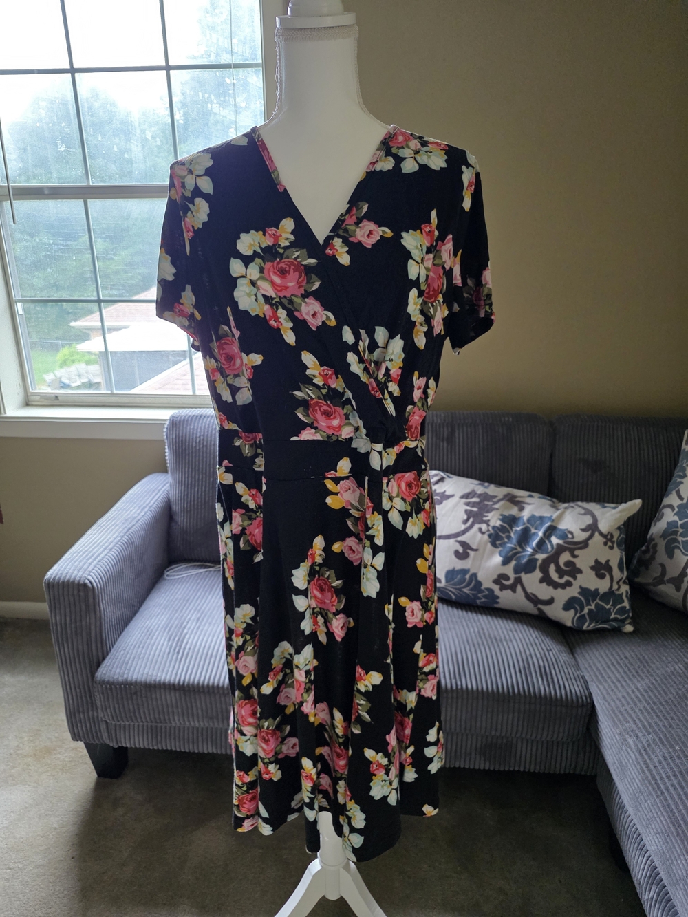 Black Floral Wrap-Style Women’s Summer Dress Ms Basic 2X